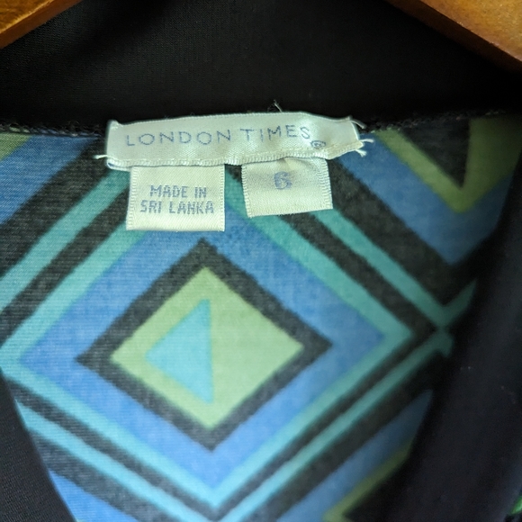 London Times, mod geometric print, faux wrap midi dress, size 6 - Picture 3 of 3